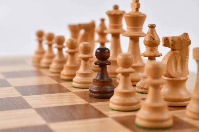 El ajedrez en la era digital: Cómo las plataformas online revolucionan el juego